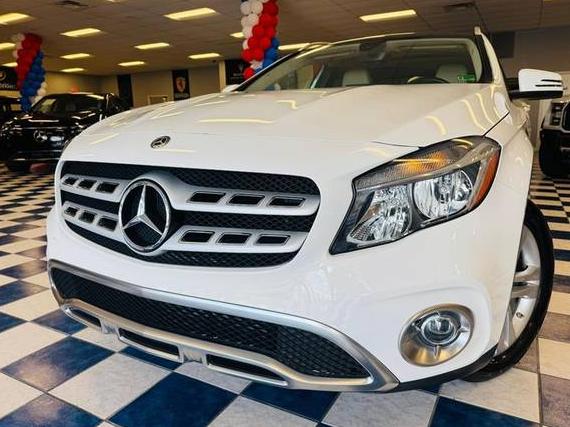 MERCEDES-BENZ GLA-CLASS 2019 WDCTG4GB6KU010819 image