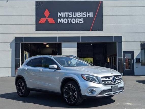MERCEDES-BENZ GLA-CLASS 2019 WDCTG4GB1KJ576789 image