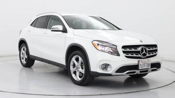 MERCEDES-BENZ GLA-CLASS 2019 WDCTG4EB7KJ612584 image