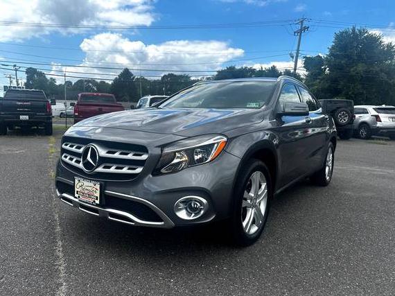 MERCEDES-BENZ GLA-CLASS 2018 WDCTG4GB6JJ367403 image