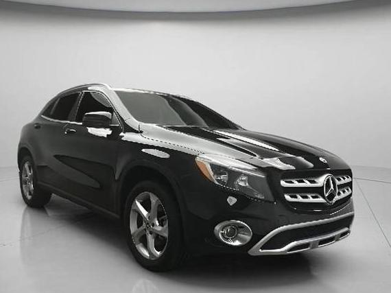 MERCEDES-BENZ GLA-CLASS 2018 WDCTG4GB1JJ444873 image