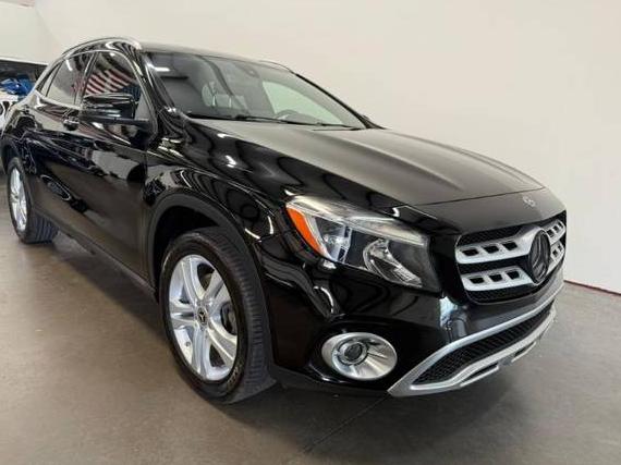 MERCEDES-BENZ GLA-CLASS 2018 WDCTG4EB0JJ464373 image