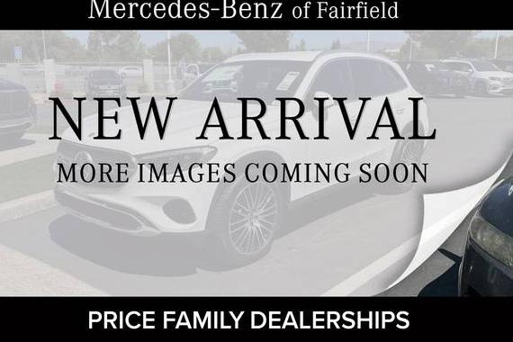 MERCEDES-BENZ GLA-CLASS 2018 WDCTG4EB8JJ435302 image