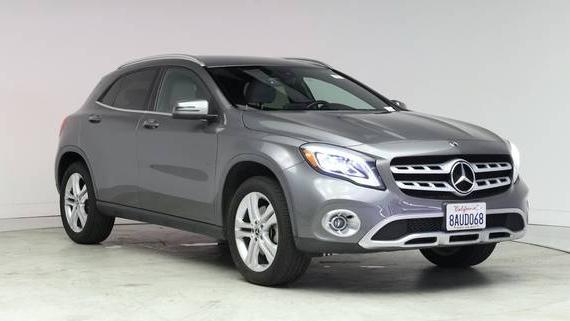 MERCEDES-BENZ GLA-CLASS 2018 WDCTG4EB4JJ411739 image