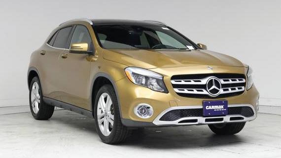 MERCEDES-BENZ GLA-CLASS 2018 WDCTG4EB9JJ436944 image