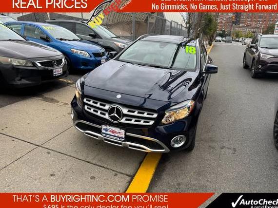 MERCEDES-BENZ GLA-CLASS 2018 WDCTG4GB3JJ369335 image