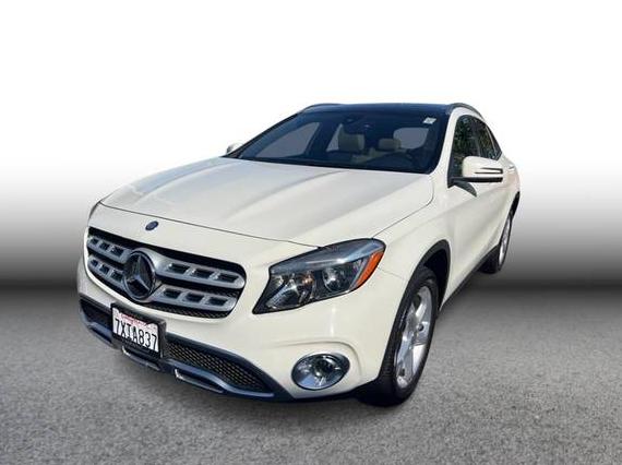 MERCEDES-BENZ GLA-CLASS 2018 WDCTG4GB3JJ379301 image