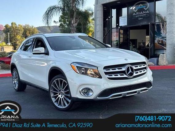 MERCEDES-BENZ GLA-CLASS 2018 WDCTG4EB7JJ474348 image