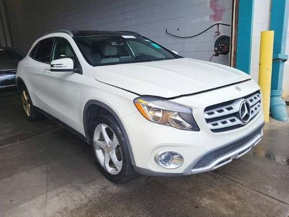 MERCEDES-BENZ GLA-CLASS 2018 WDCTG4GB7JJ442769 image