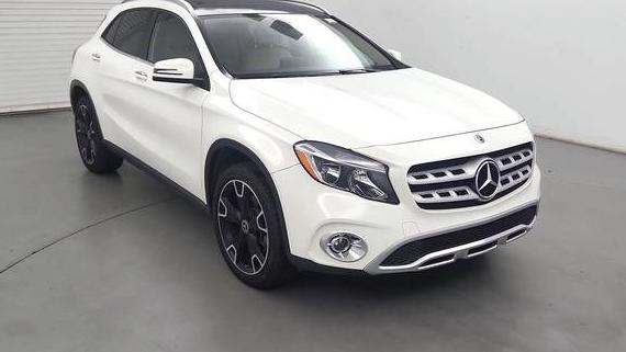 MERCEDES-BENZ GLA-CLASS 2018 WDCTG4EB9JJ463884 image