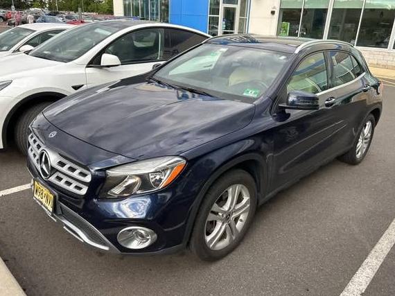MERCEDES-BENZ GLA-CLASS 2018 WDCTG4GB5JJ520479 image