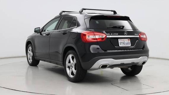 MERCEDES-BENZ GLA-CLASS 2018 WDCTG4EBXJJ496683 image