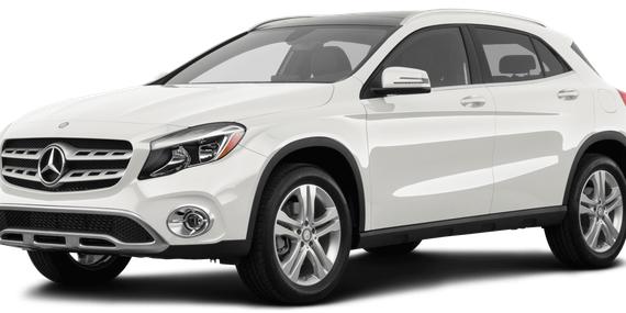 MERCEDES-BENZ GLA-CLASS 2018 WDCTG4GB7JJ451343 image