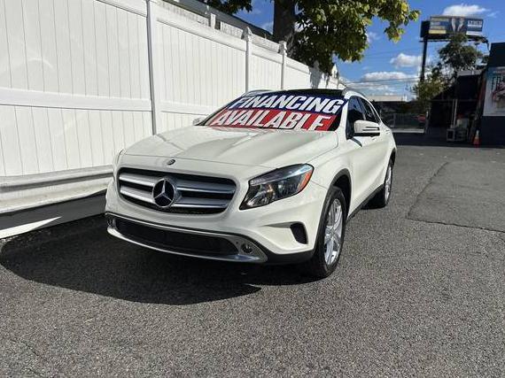 MERCEDES-BENZ GLA-CLASS 2017 WDCTG4EB3HJ319810 image