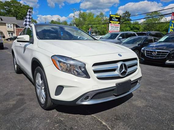 MERCEDES-BENZ GLA-CLASS 2015 WDCTG4GB9FJ134574 image