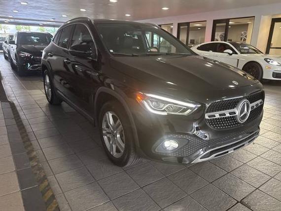 MERCEDES-BENZ GLA-CLASS 2022 W1N4N4GB6NJ323058 image
