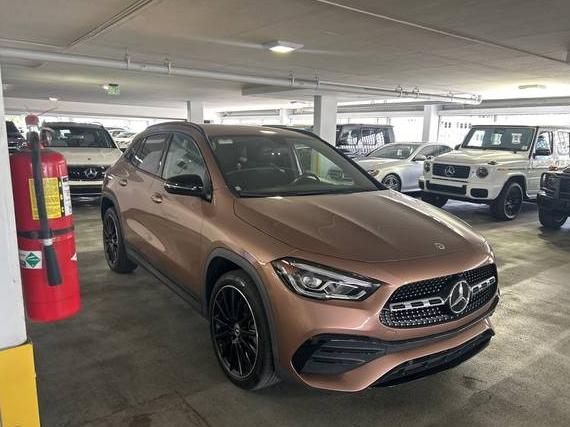 MERCEDES-BENZ GLA-CLASS 2022 W1N4N4GB6NJ405601 image