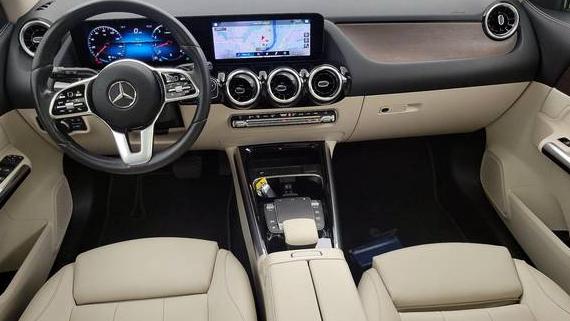 MERCEDES-BENZ GLA-CLASS 2022 W1N4N4HB3NJ340821 image