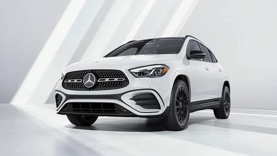 MERCEDES-BENZ GLA-CLASS 2025 W1N4N4GB8SJ648080 image