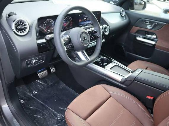 MERCEDES-BENZ GLA-CLASS 2025 W1N4N4GB9SJ656754 image