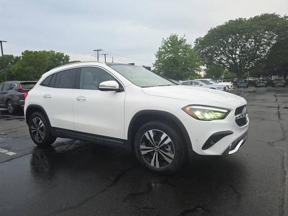 MERCEDES-BENZ GLA-CLASS 2025 W1N4N4HB8SJ704114 image