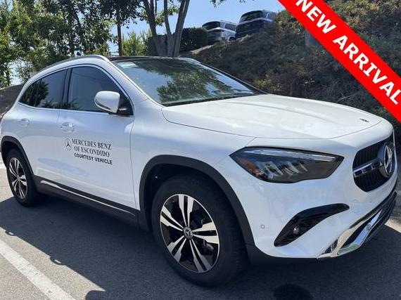 MERCEDES-BENZ GLA-CLASS 2025 W1N4N4GB5SJ659893 image