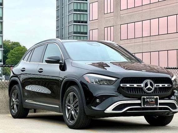 MERCEDES-BENZ GLA-CLASS 2025 W1N4N4HB1SJ658898 image