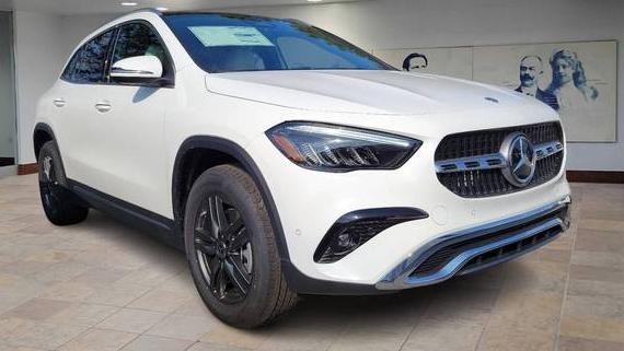 MERCEDES-BENZ GLA-CLASS 2025 W1N4N4HB7SJ675656 image