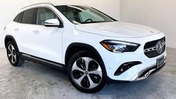 MERCEDES-BENZ GLA-CLASS 2025 W1N4N4GB4SJ678337 image