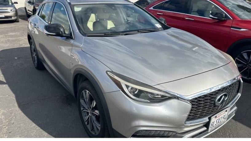 INFINITI QX30 2018 SJKCH5CR6JA050648 image