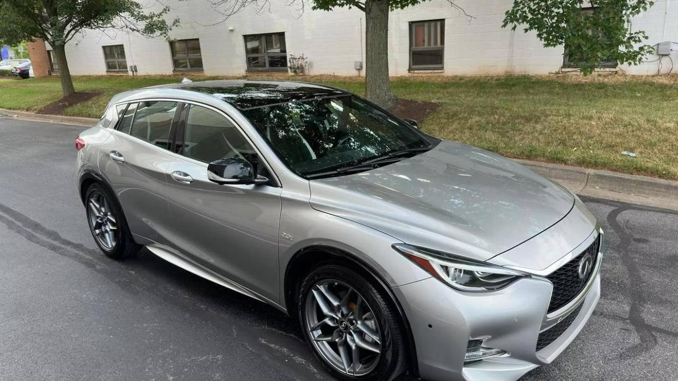 INFINITI QX30 2018 SJKCH5CP6JA002629 image