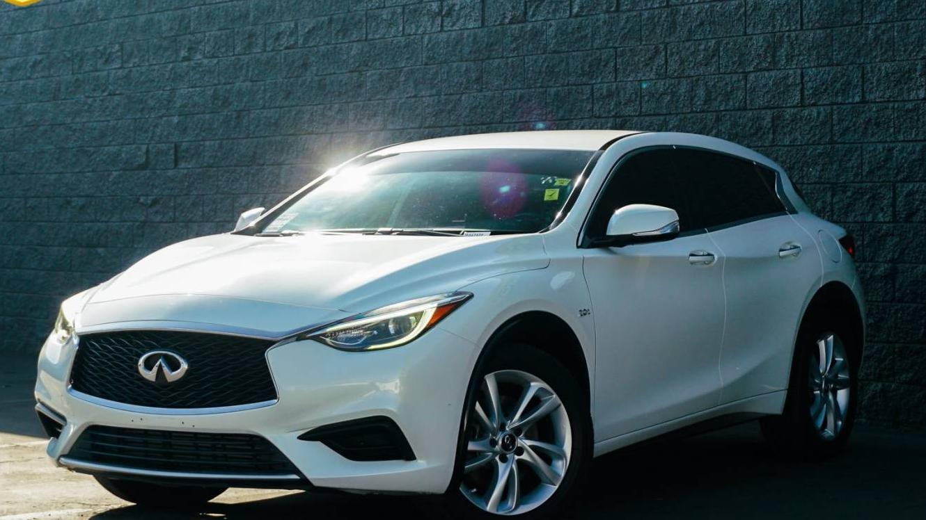 INFINITI QX30 2018 SJKCH5CP0JA047372 image