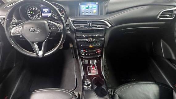 INFINITI QX30 2017 SJKCH5CR6HA024156 image