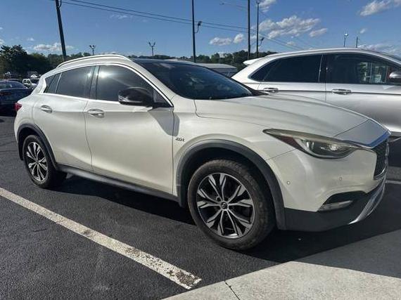INFINITI QX30 2017 SJKCH5CR4HA028402 image INFINITI QX30 2017 SJKCH5CR4HA028402 image