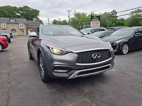 INFINITI QX30 2017 SJKCH5CR6HA016137 image