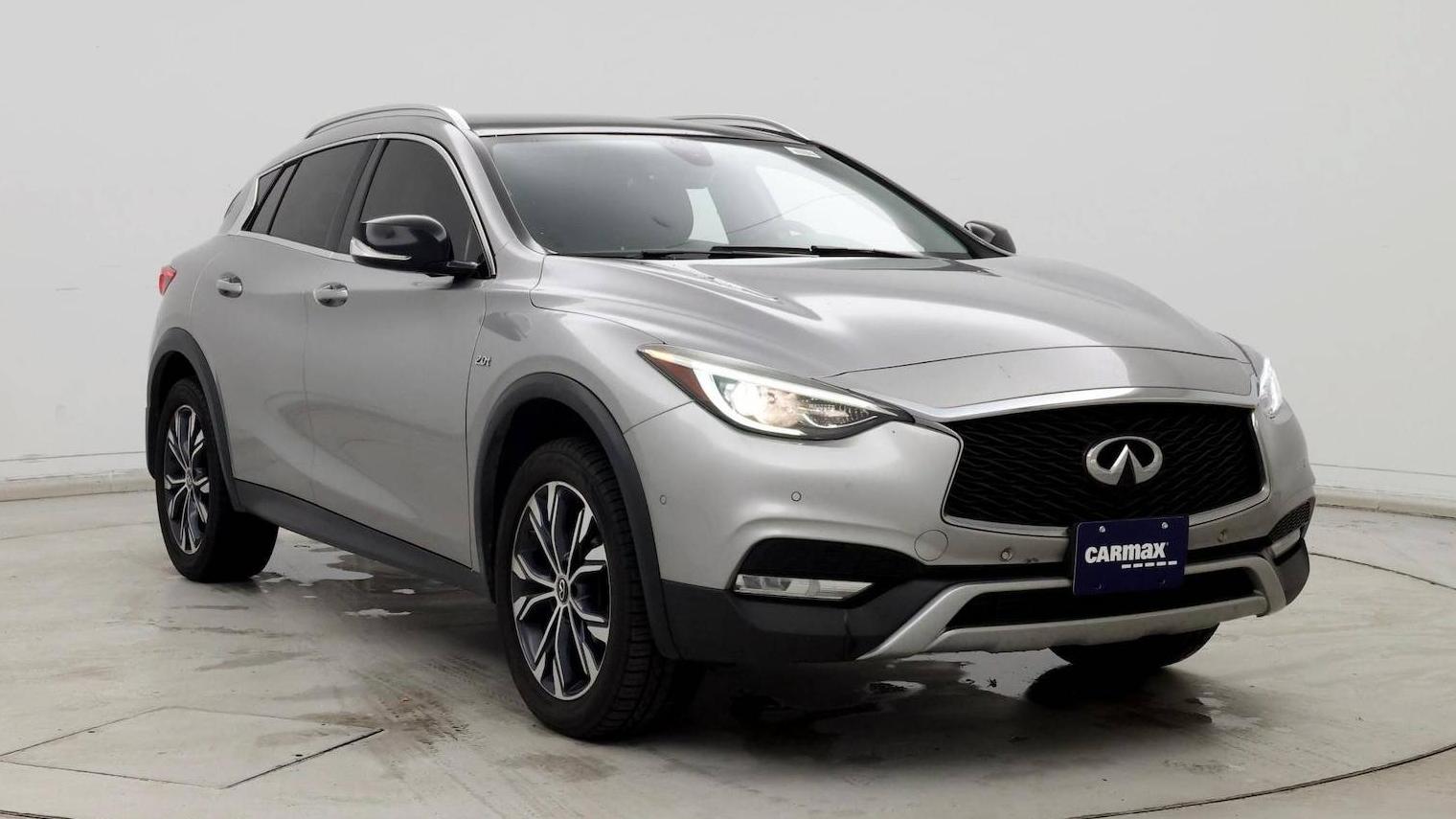 INFINITI QX30 2017 SJKCH5CR8HA032548 image