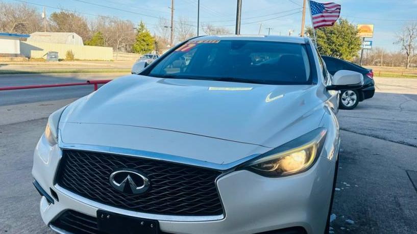 INFINITI QX30 2017 SJKCH5CP2HA038165 image