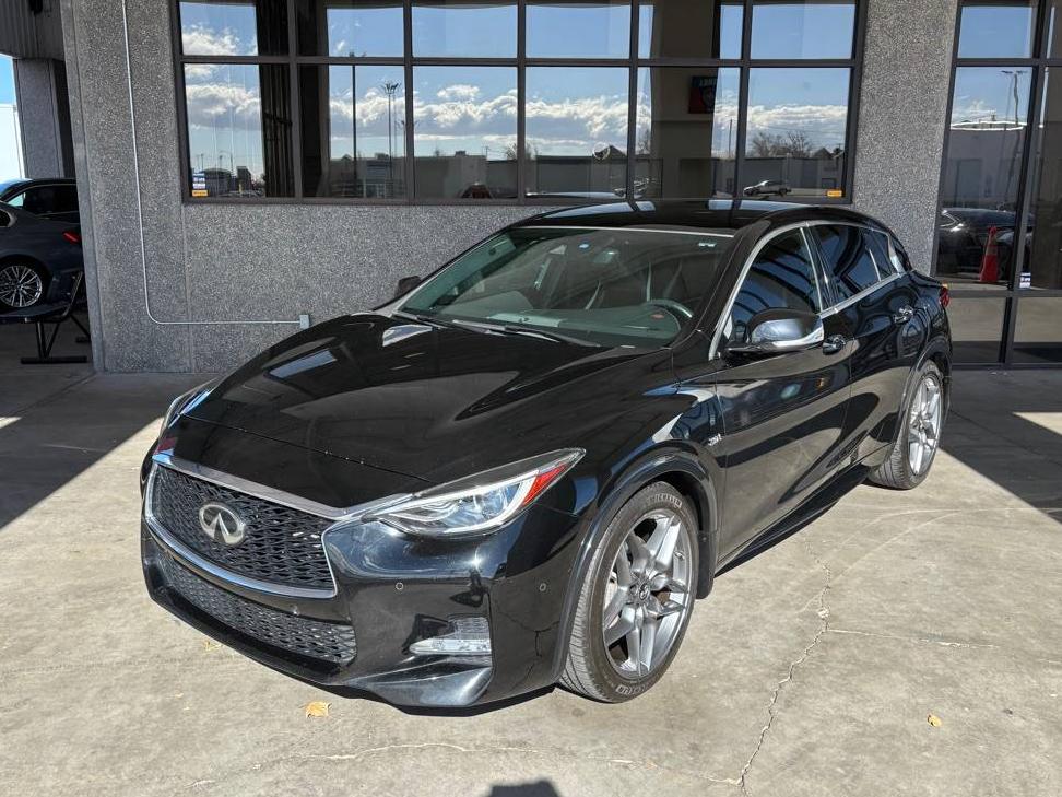 INFINITI QX30 2017 SJKCH5CP1HA015721 image