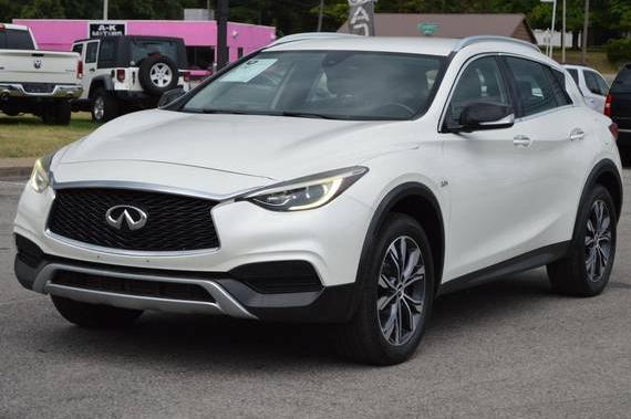 INFINITI QX30 2017 SJKCH5CR1HA034772 image INFINITI QX30 2017 SJKCH5CR1HA034772 image