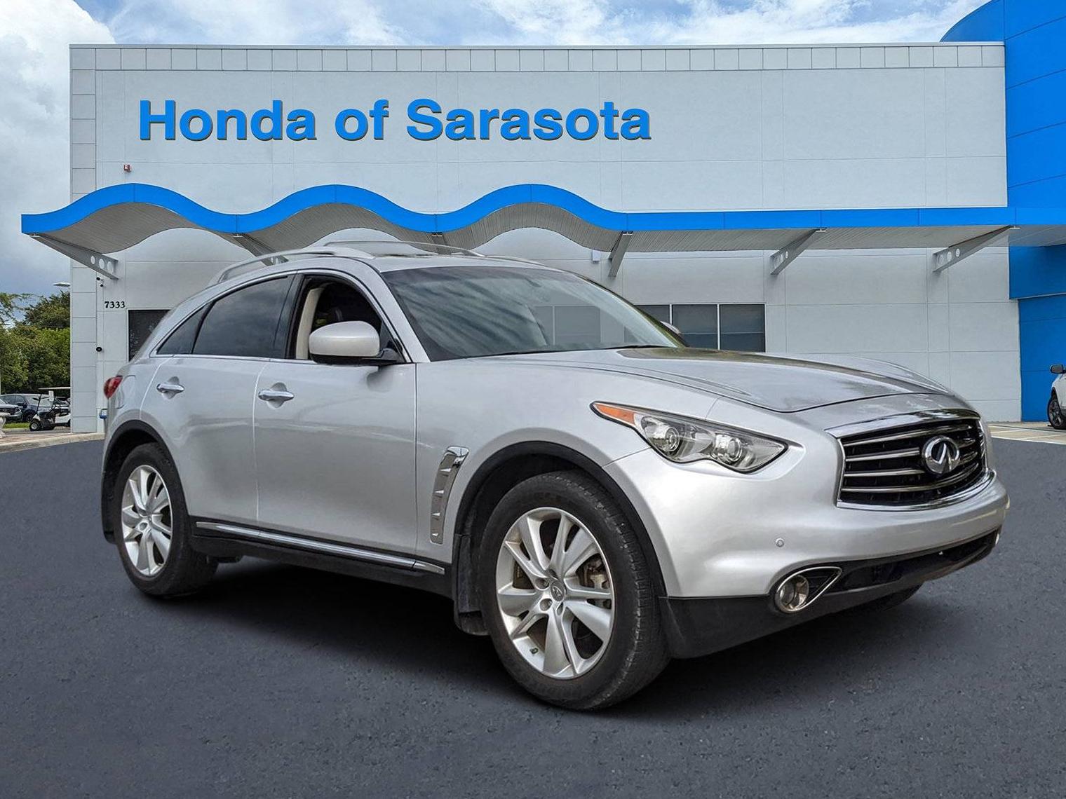 INFINITI FX37 2013 JN8CS1MU9DM140089 image