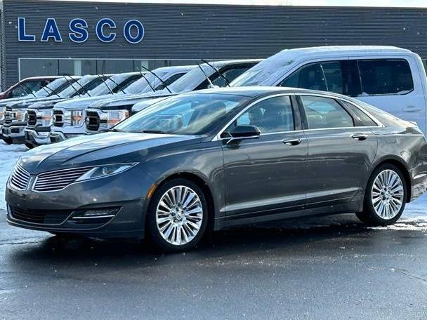 LINCOLN MKZ 2016 3LN6L2J95GR630497 image