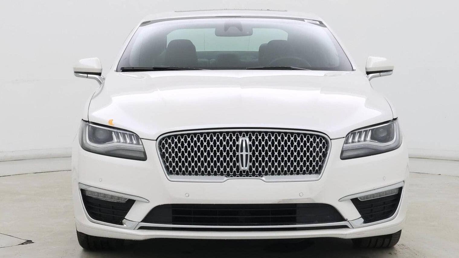 LINCOLN MKZ 2019 3LN6L5MU1KR609480 image