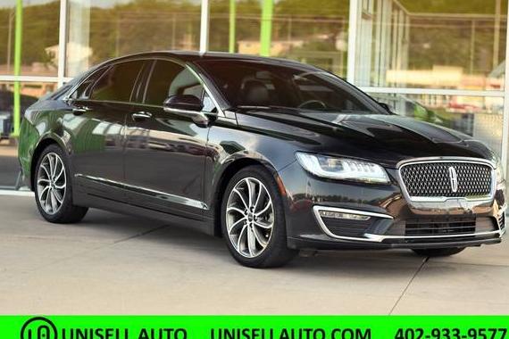 LINCOLN MKZ 2019 3LN6L5D90KR624466 image