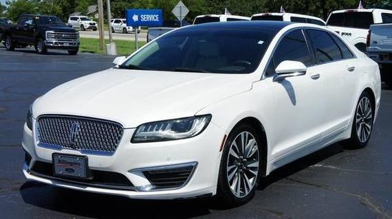 LINCOLN MKZ 2018 3LN6L5E95JR608079 image