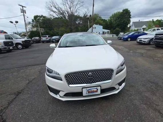 LINCOLN MKZ 2018 3LN6L5F95JR619789 image