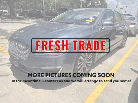 LINCOLN MKZ 2018 3LN6L5C92JR622086 image