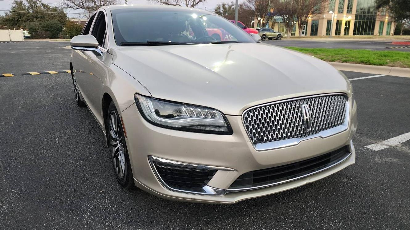 LINCOLN MKZ 2017 3LN6L5C99HR650591 image