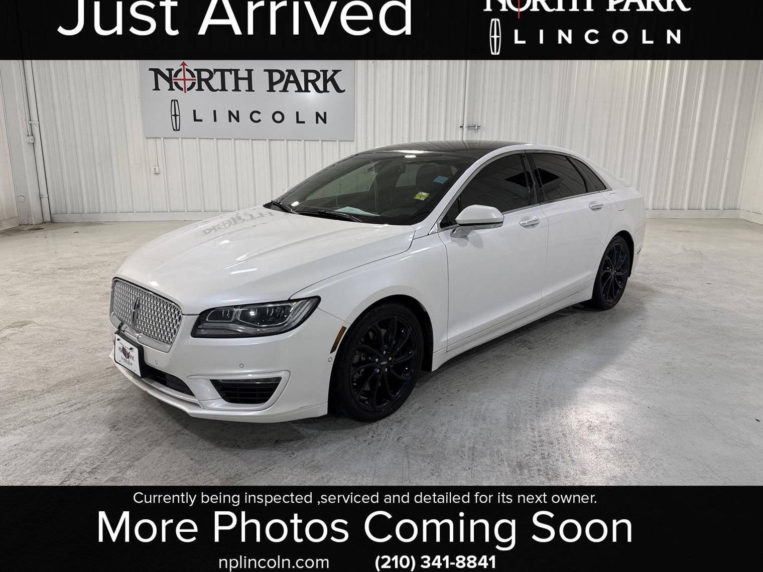 LINCOLN MKZ 2020 3LN6L5FC8LR616996 image