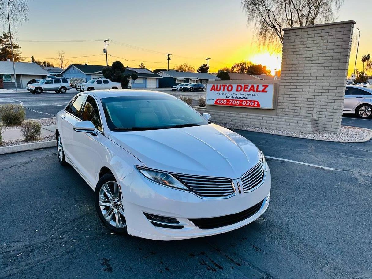 LINCOLN MKZ 2013 3LN6L2LU0DR812122 image