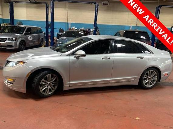 LINCOLN MKZ 2013 3LN6L2J96DR819591 image